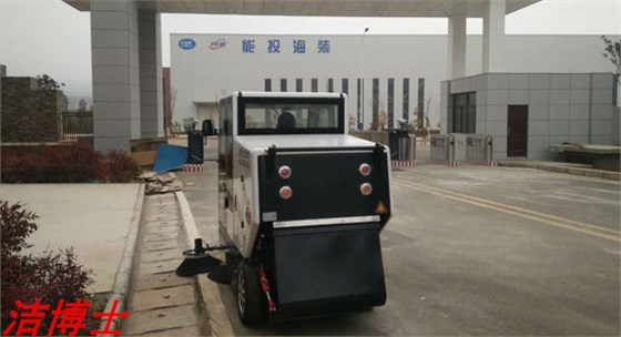 潔博士電動(dòng)自卸掃地機