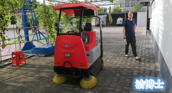 掃地車(chē)